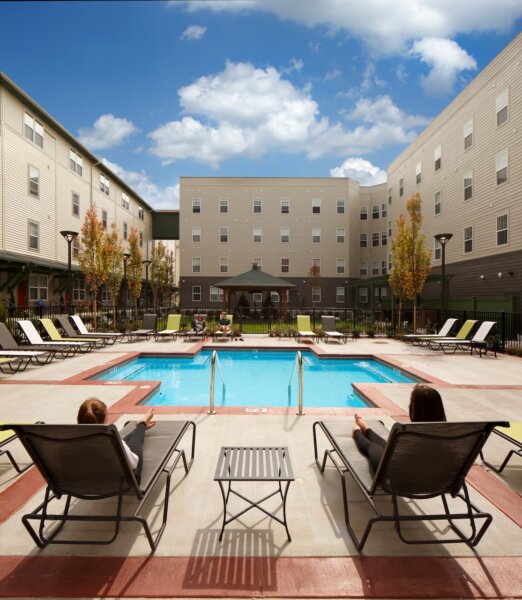 Year-Round Pool & Hot Tub